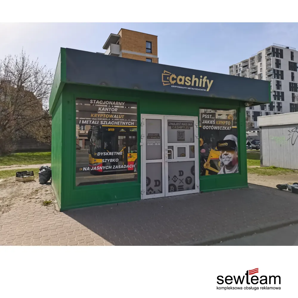 Podświetlany szyld firmowy, realizacja Cashify